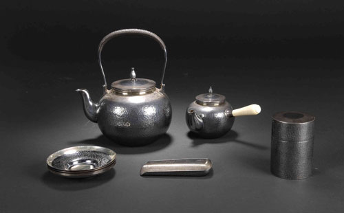 茶、牛奶或汽水會(huì)腐蝕不銹鋼帶制品，這是真的嗎？