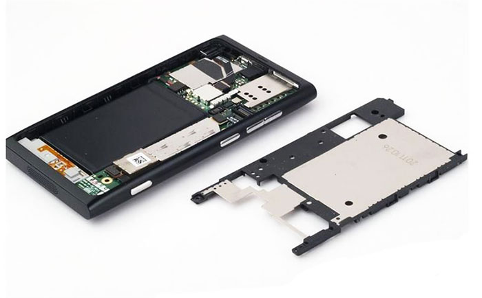 屏蔽罩選材，不銹鋼與白銅優(yōu)劣對比